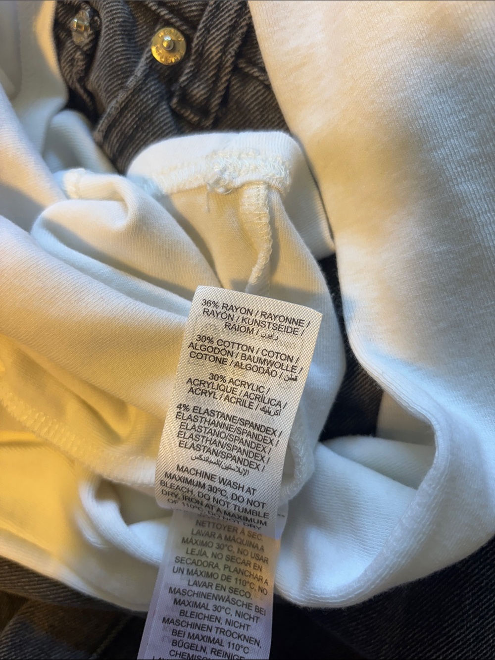 Edikted Lot of 4 Size XS/S Washed Black Jeans, Hoodie, Tank and Long Sleeve - Picture 15 of 16